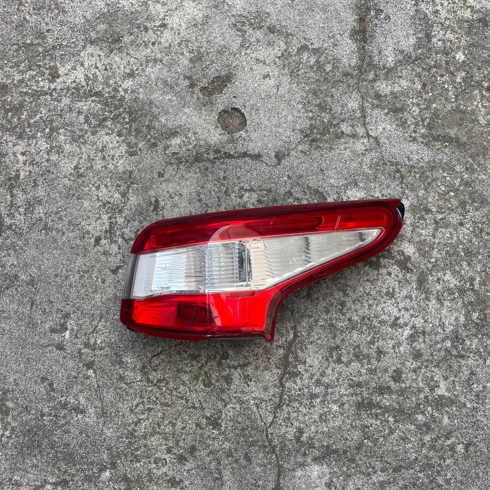 Nissan Qashqai RHS Outer Taillight - Private Seller