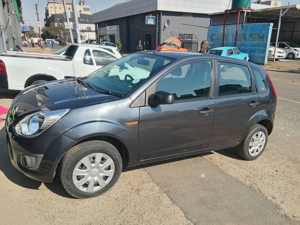 2012 Ford Fiesta