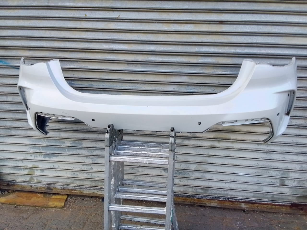 (2022-2025) BMW M4 G23 REAR BUMPER FOR SALE - Private Seller