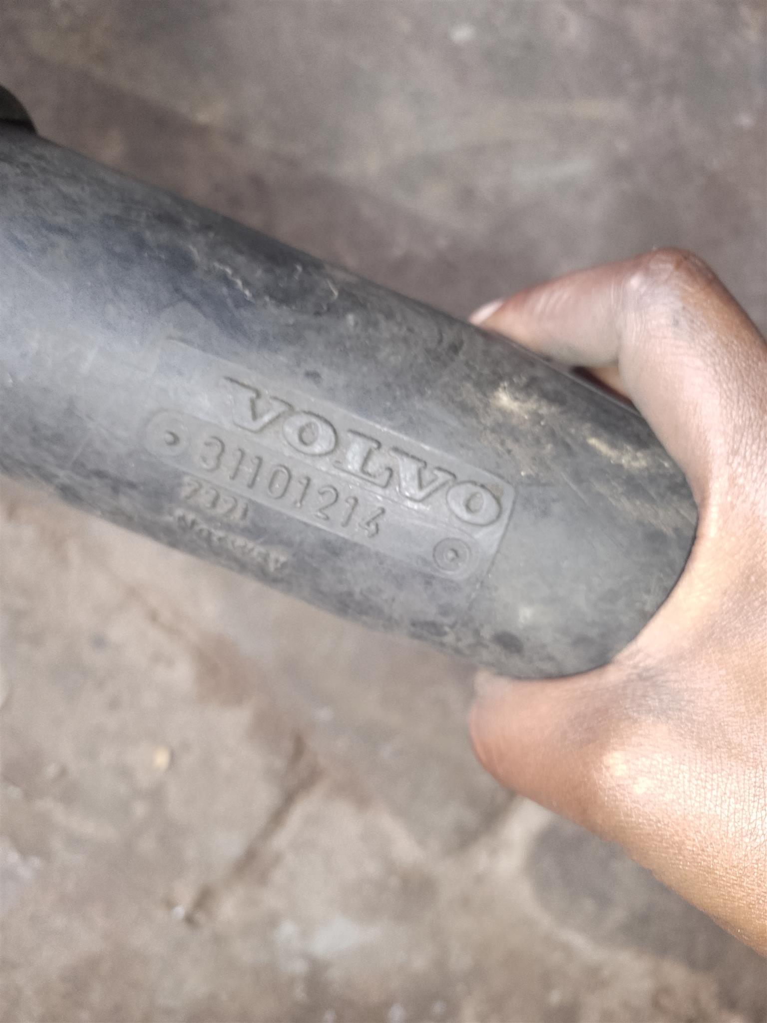 RIGHT INTERCOOLER VOLVO S60 2002-2006 HOSE FOR SALE DELIVERY AVAILABLE COUNTRY W - Private Seller RIGHT INTERCOOLER VOLVO S60 2002-2006 HOSE FOR SALE DELIVERY AVAILABLE COUNTRY W - Private Seller