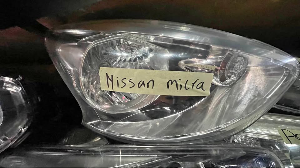 Nissan Micra headlight - Private Seller Nissan Micra headlight - Private Seller