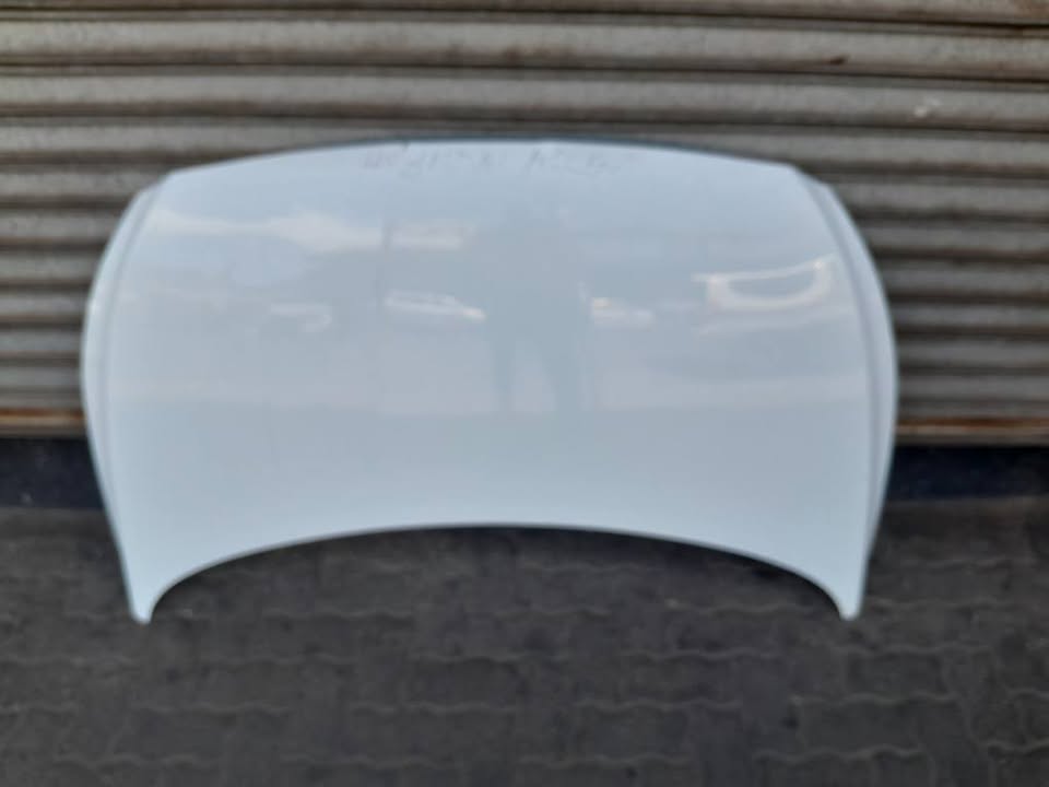 Hyundai accent bonnet - Private Seller Hyundai accent bonnet - Private Seller