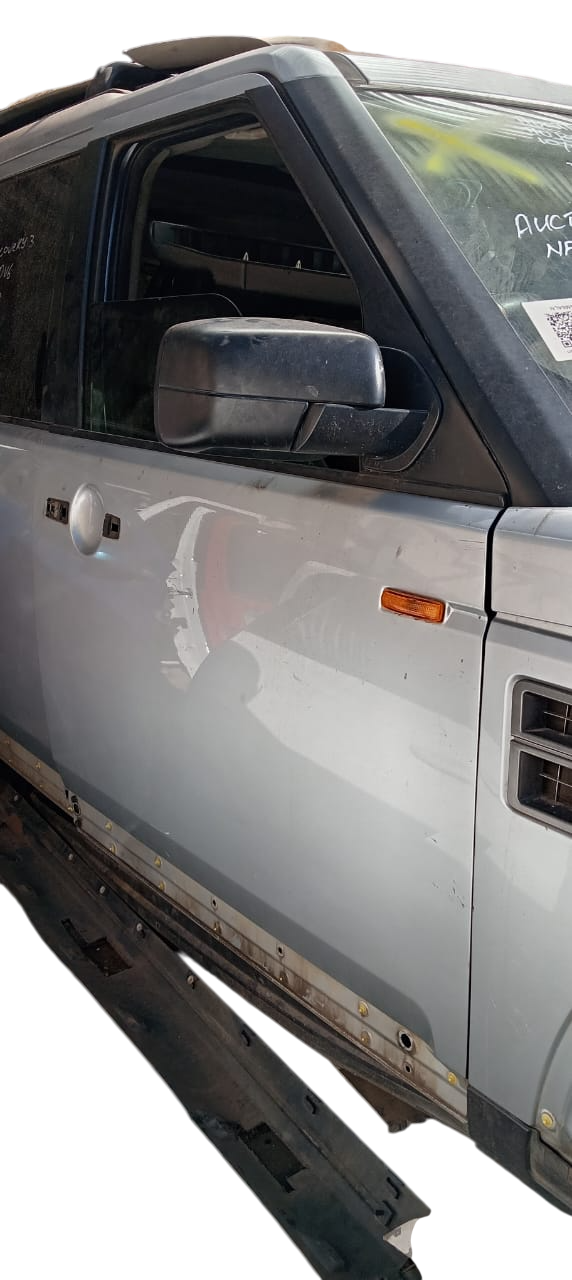 🛠️ Land Rover Discovery 3 Stripping for Parts! 🛠️ - Private Seller