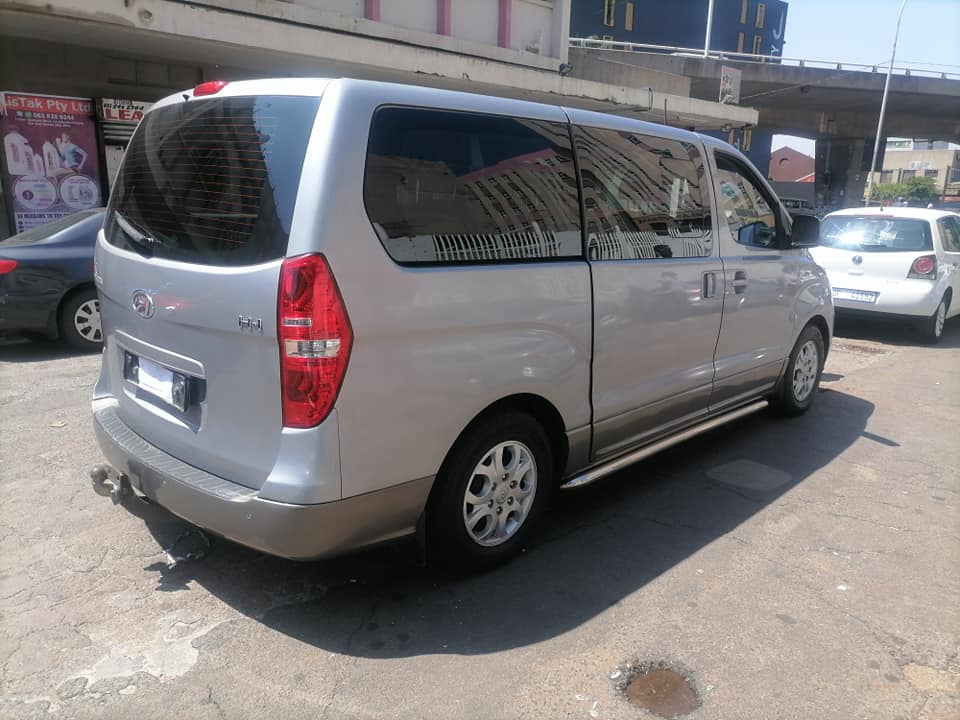 2013 Hyundai H1 2.5