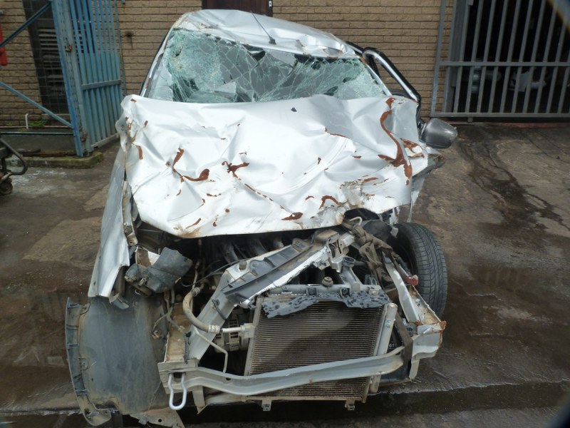 Renault Kwid 1.0 Dynamique AT Silver 2018 SPARESBOYZ STRIPPING FOR SPARES - Private Seller Renault Kwid 1.0 Dynamique AT Silver 2018 SPARESBOYZ STRIPPING FOR SPARES - Private Seller