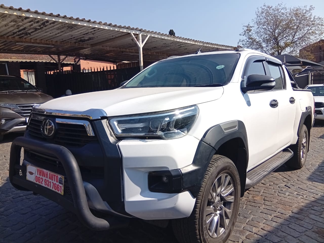 2020 Toyota Hilux 2.8 Legend50 GD6 DoubleCab Bakkie Raider Manual 163,000km Leat
