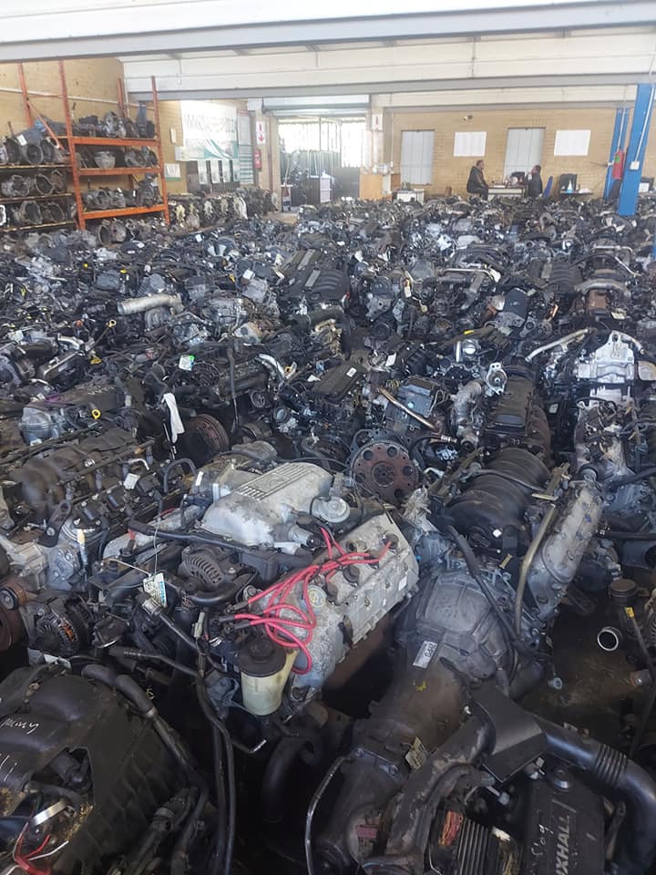 MAZDA BAKKIE ENGINES AND GEARBOXES FPR SALE - Private Seller MAZDA BAKKIE ENGINES AND GEARBOXES FPR SALE - Private Seller