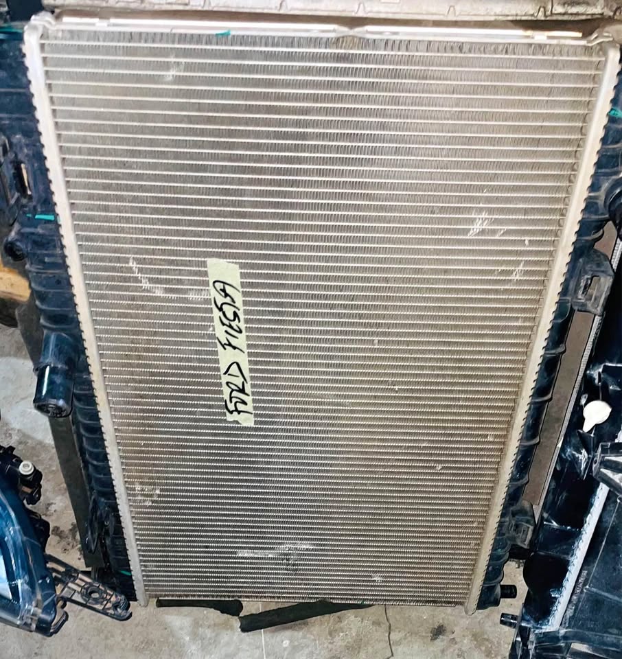 Ford fiesta radiator - Private Seller