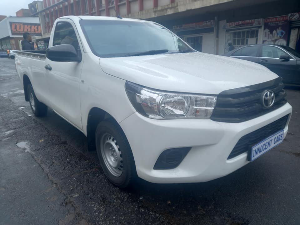 2018 TOYOTA HILUX 2.4 GD6 DIESEL, SINGLE CAB BAKKIE, WHITE COLOUR,