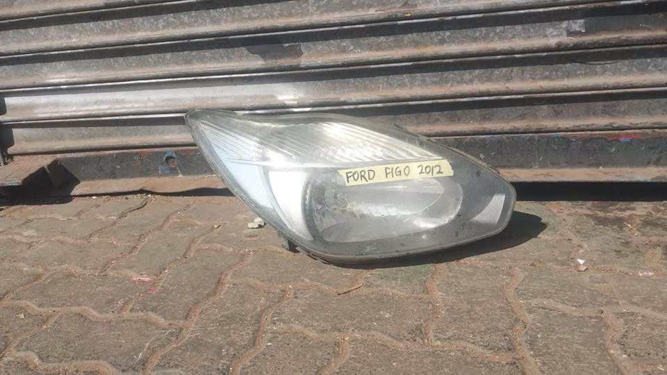 Ford Figo headlight - Private Seller Ford Figo headlight - Private Seller