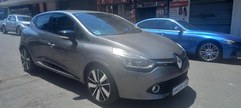 2016 RENAULT CLIO 4 1.4 PETROL, MANUAL, GREY COLOUR, MILEAGE