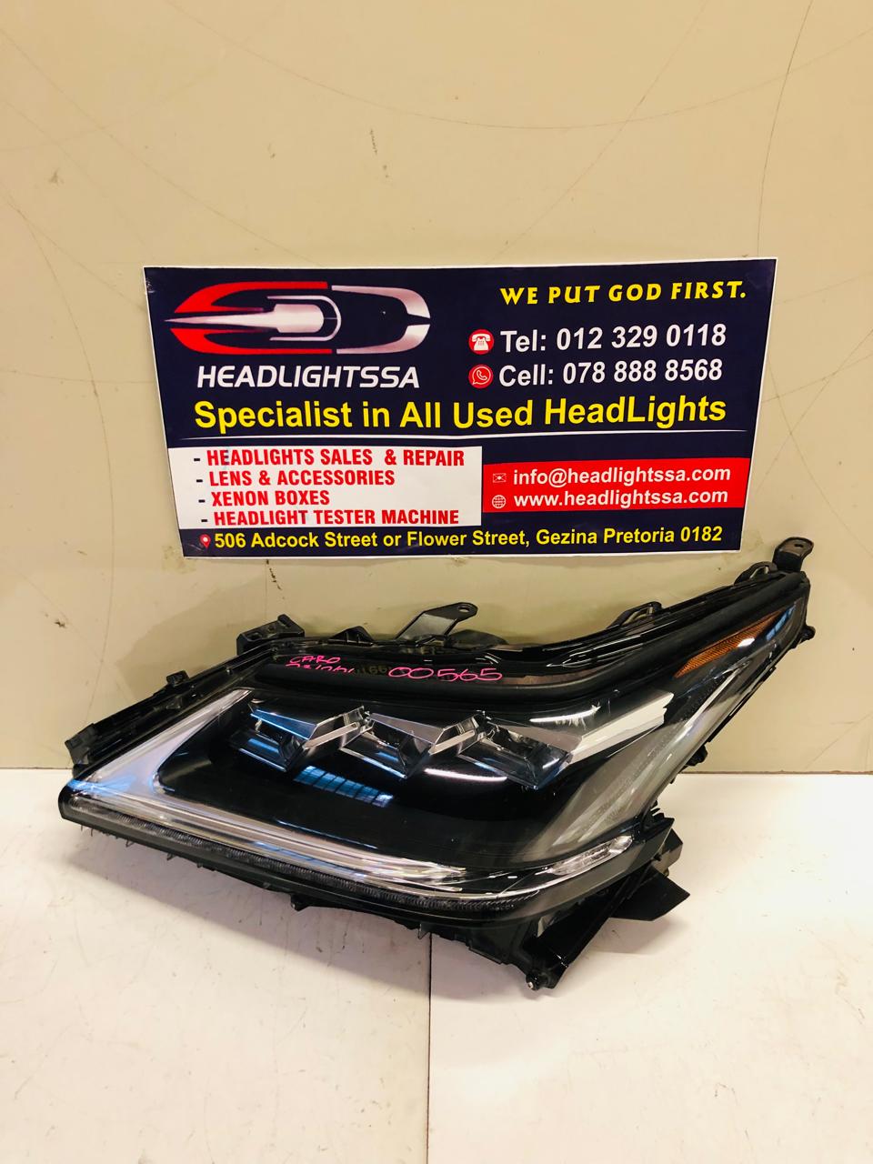 Lexus RX450 left side LED xenon headlight (2016) - Private Seller Lexus RX450 left side LED xenon headlight (2016) - Private Seller