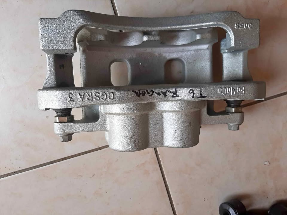 FORD RANGER T6 ORIGINAL FRONT BRAKE CALIPERS. BRAND NEW. - Private Seller FORD RANGER T6 ORIGINAL FRONT BRAKE CALIPERS. BRAND NEW. - Private Seller
