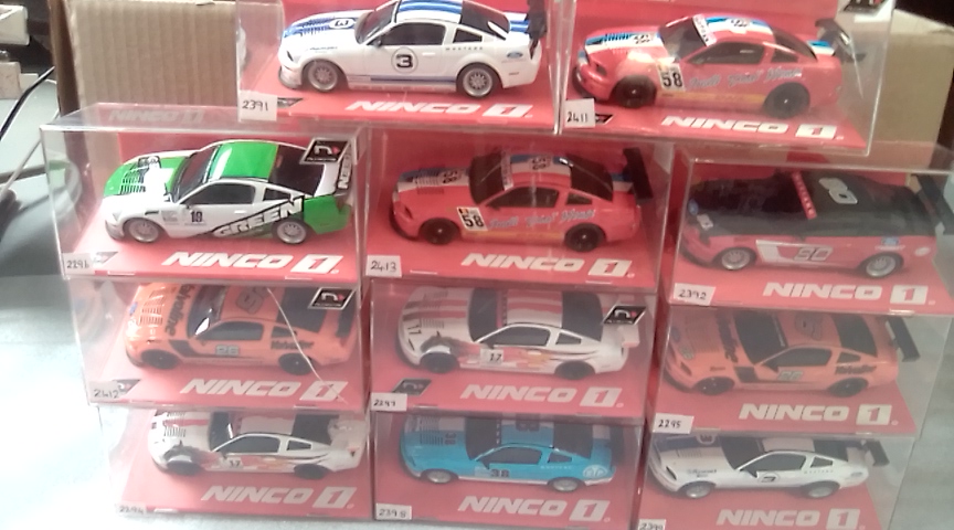 Ford Mustang GT500 Ninco slot cars 1/32 Ford Mustang GT500 Ninco slot cars 1/32