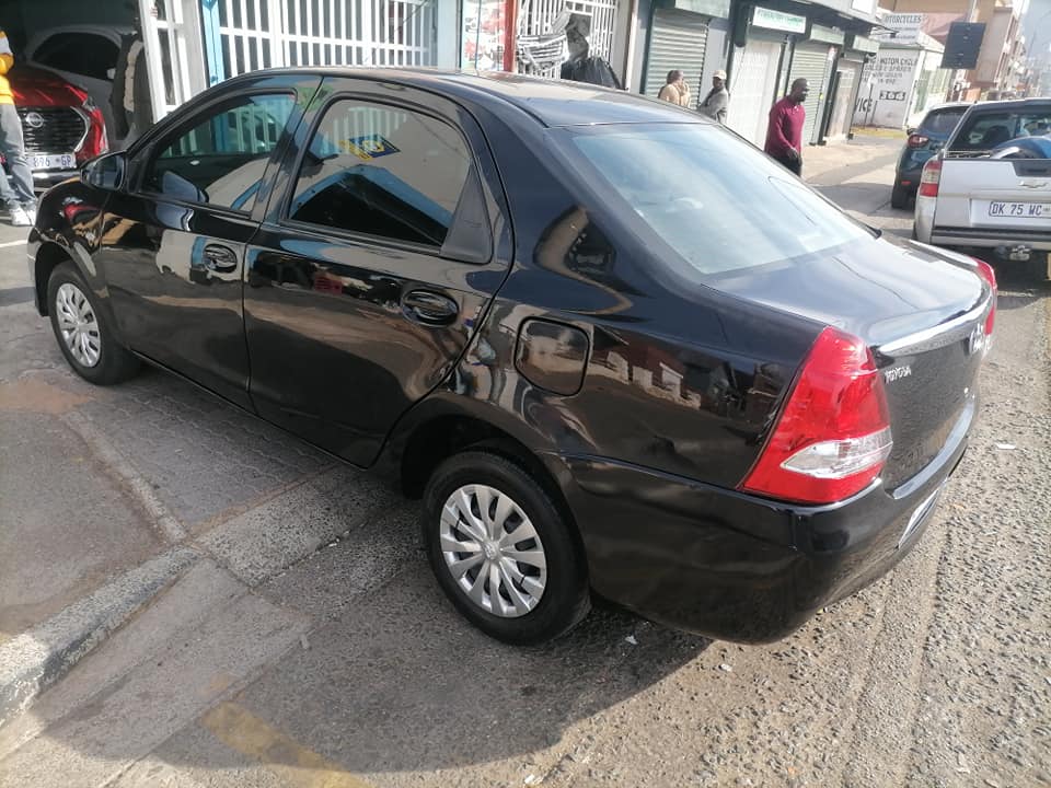 2014 Toyota Etios 1.5 Sedan with a Nice interior seat
