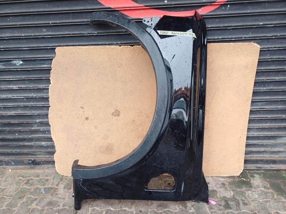 Ford Ranger T9 fender - Private Seller