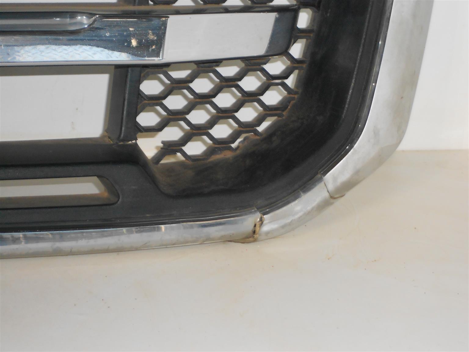 Ford ranger T8 grill - Private Seller Ford ranger T8 grill - Private Seller