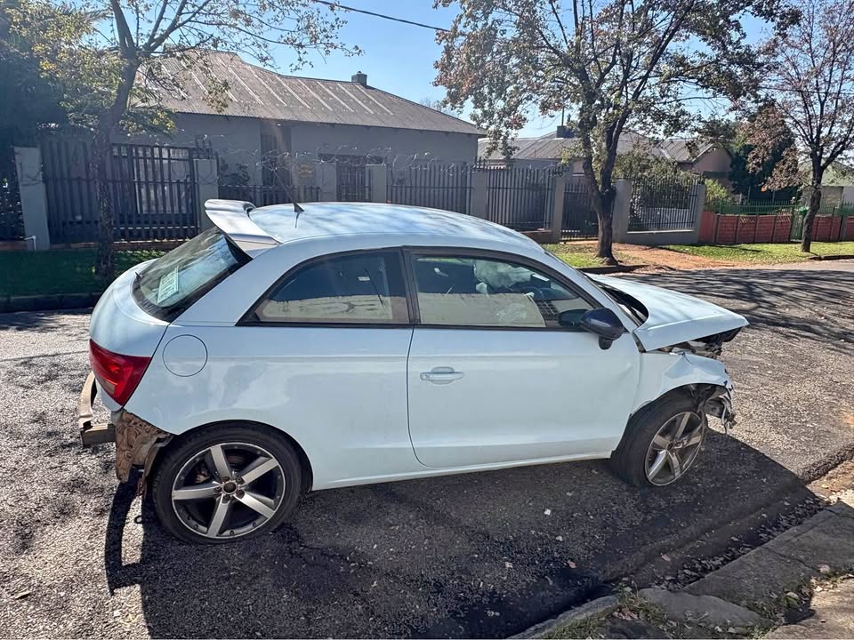Audi a1 cbz automatic 2 door stripping/breaking for parts - Private Seller Audi a1 cbz automatic 2 door stripping/breaking for parts - Private Seller