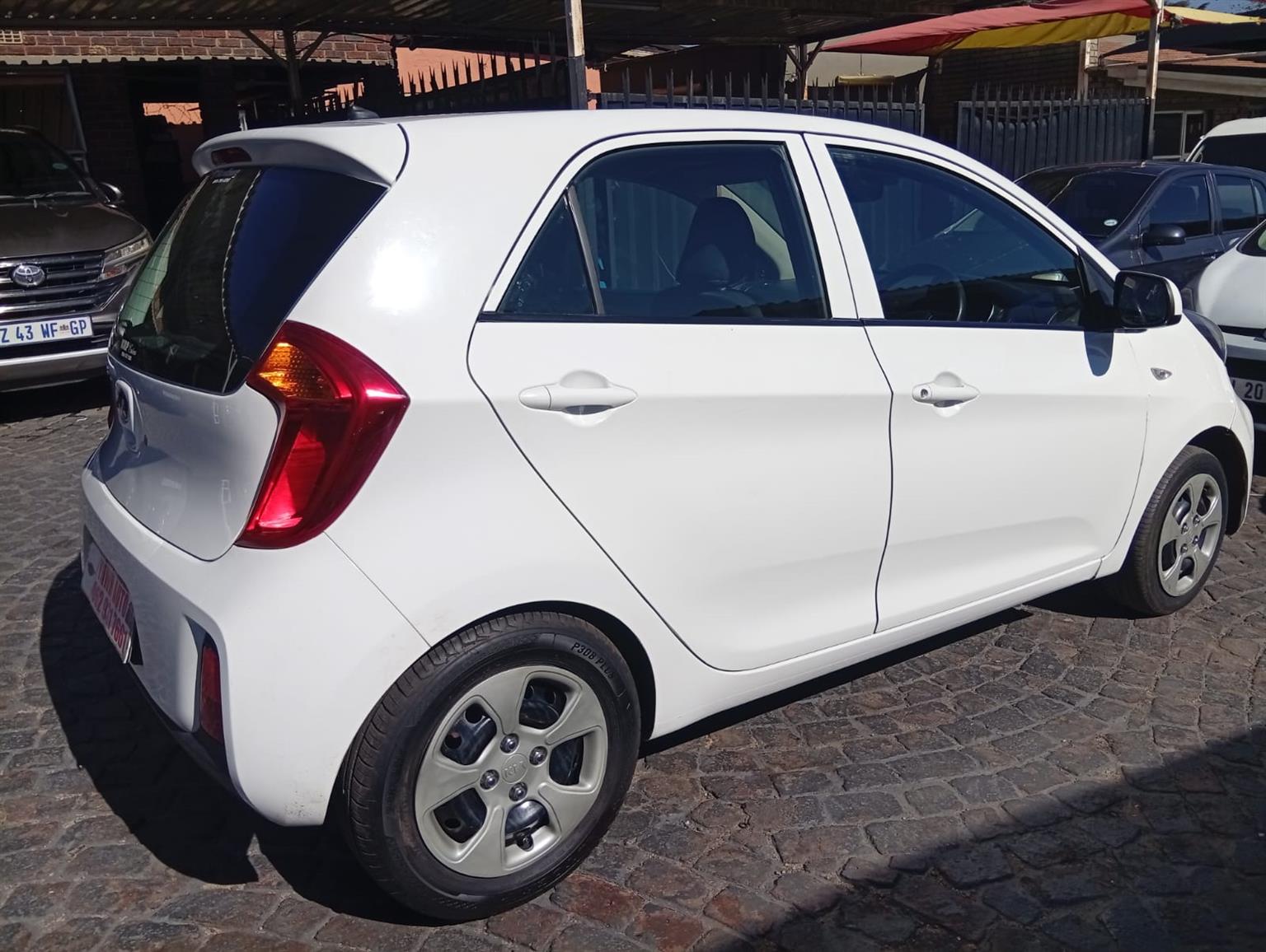 kia picanto 2015