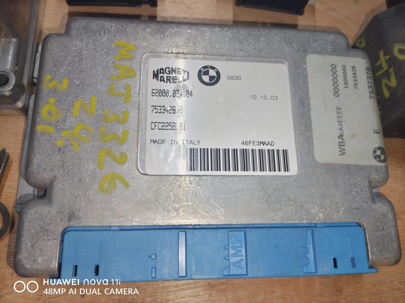 BMW Z4 E85 Automatic Cluster, Computer Box, and Lockset used for Sale - Private Seller BMW Z4 E85 Automatic Cluster, Computer Box, and Lockset used for Sale - Private Seller