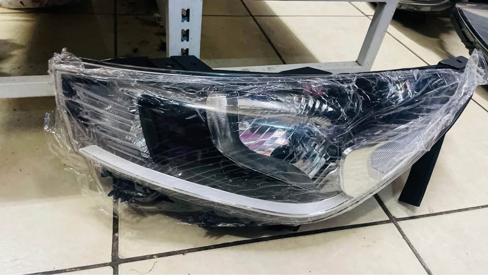 KIA RIO Headlights 2017/20 - Private Seller