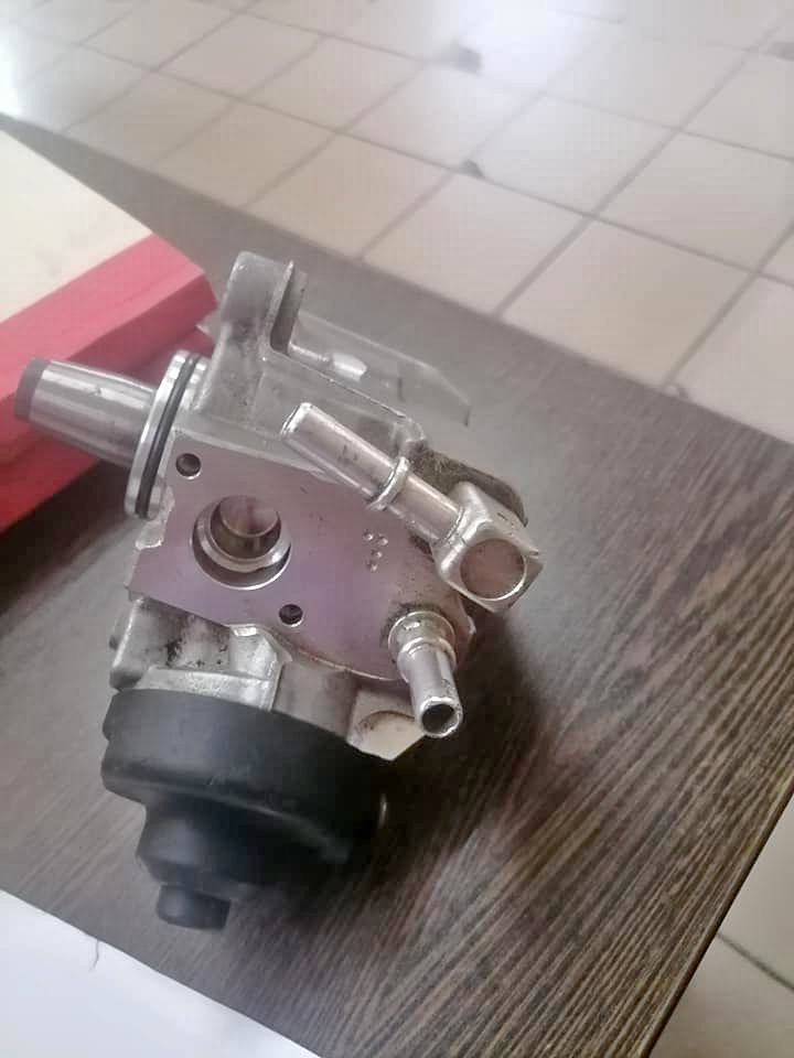 Bmw F10 B47 High pressure pump - Private Seller