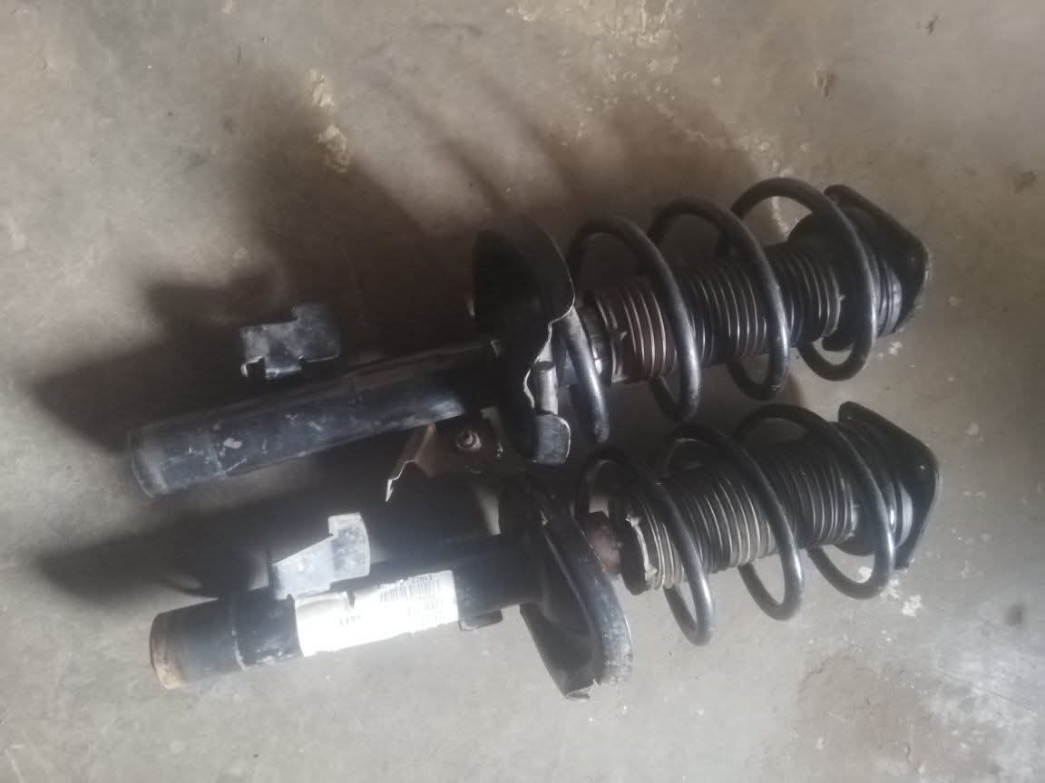 Volvo S40 2005 Front shocks for sale - Private Seller Volvo S40 2005 Front shocks for sale - Private Seller