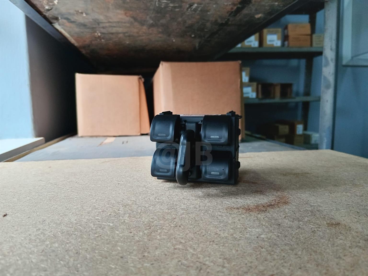Window Switch | Jeep Wrangler | 4 Door - Jeep Electrical Part - Private Seller Window Switch | Jeep Wrangler | 4 Door - Jeep Electrical Part - Private Seller