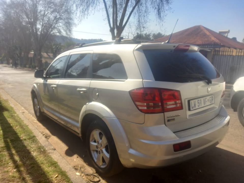 2010 DODGE JOURNEY 2.4 Petrol, Automatic, Silver, 7 seaters, 90000kms