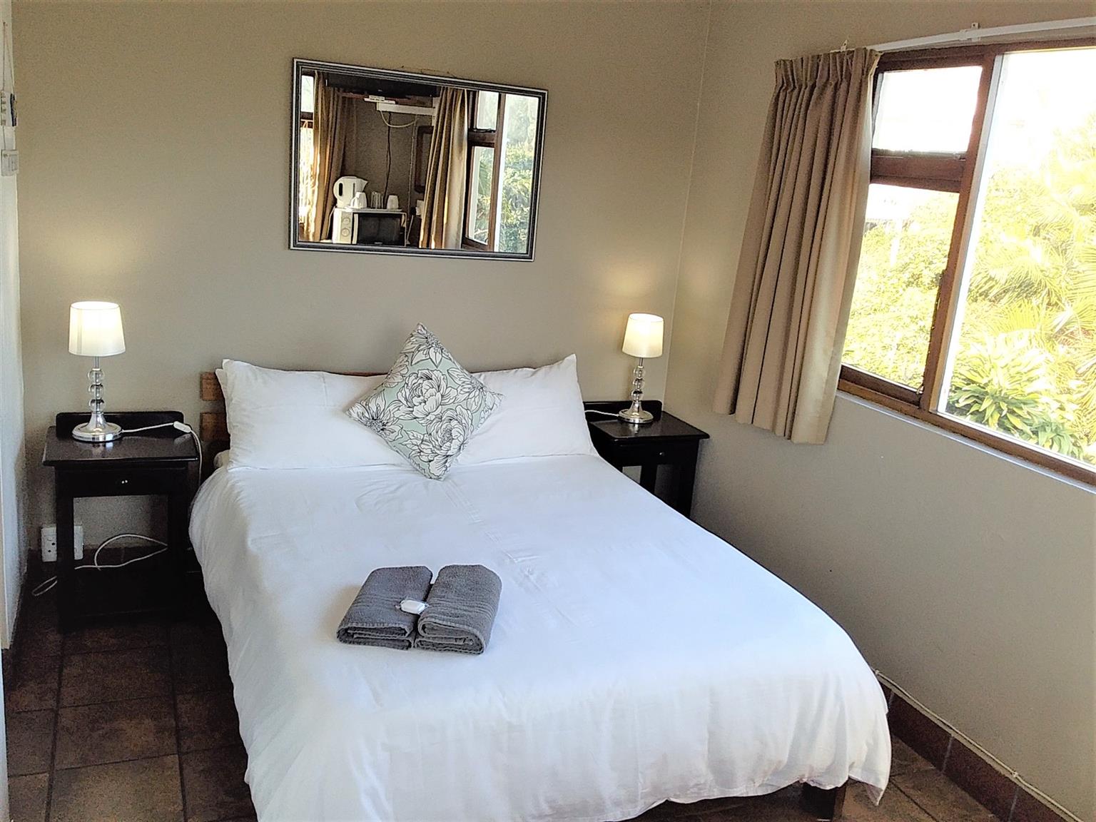 Affordable Accommodation with a Stunning Sea View GROUPS DISCOUNT FOR WORK GROUPS .