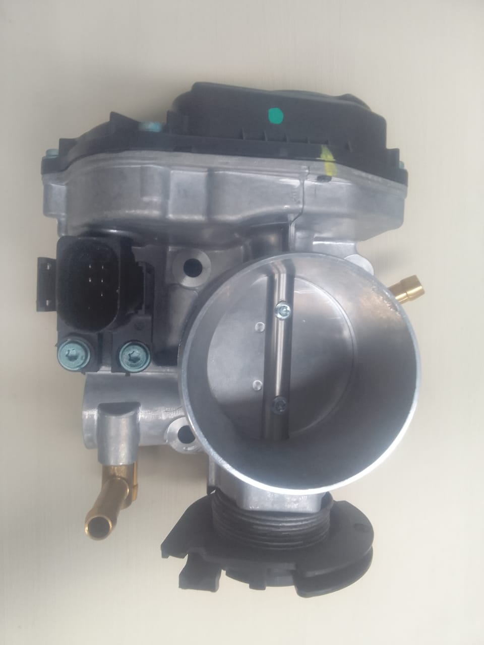 VOLKSWAGEN JETTA 4 1.6 THROTTLE BODY FOR SALE - Private Seller