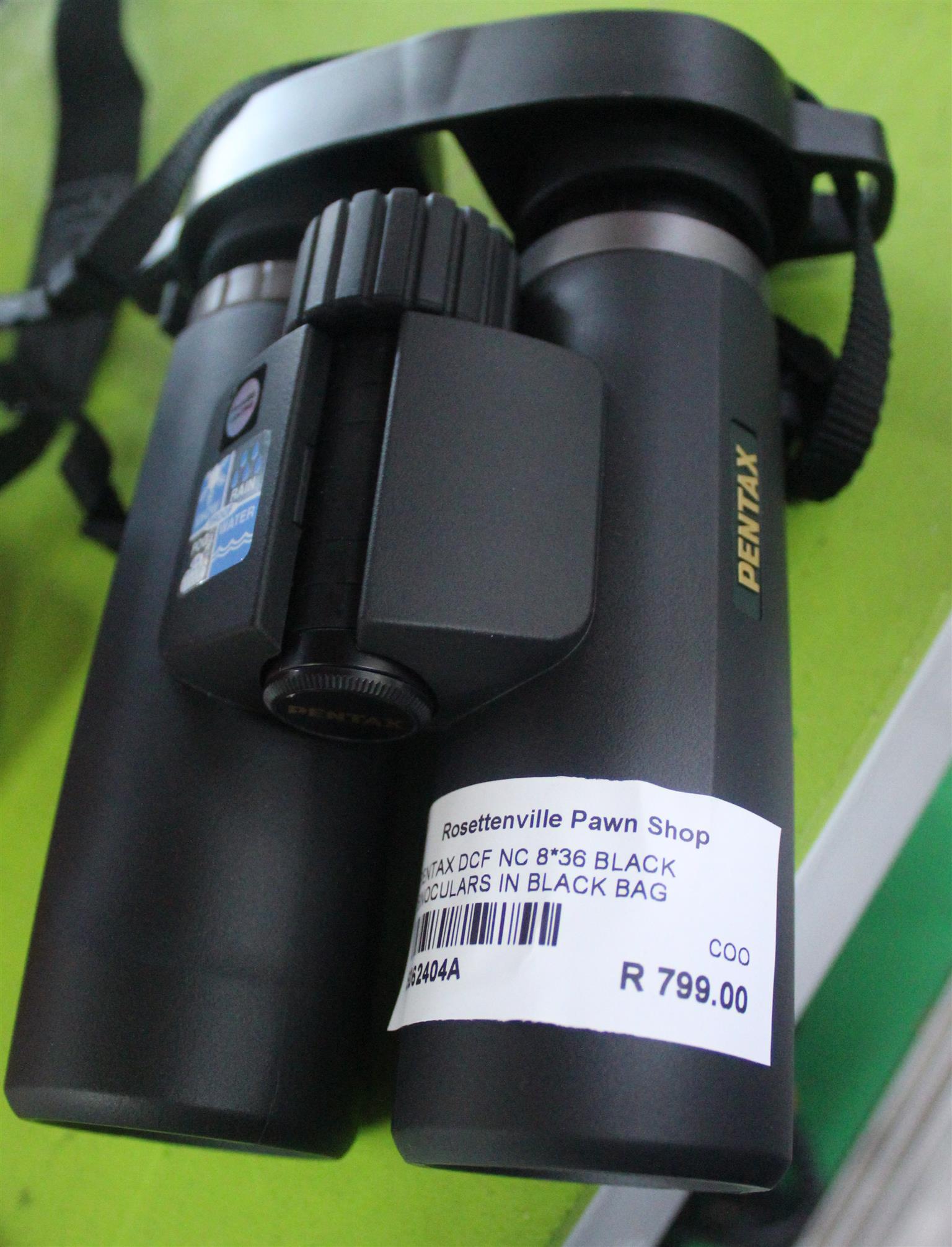 PENTAX DCF NC 8*36 BLACK BINICULARS IN BLACK BAG S062404A