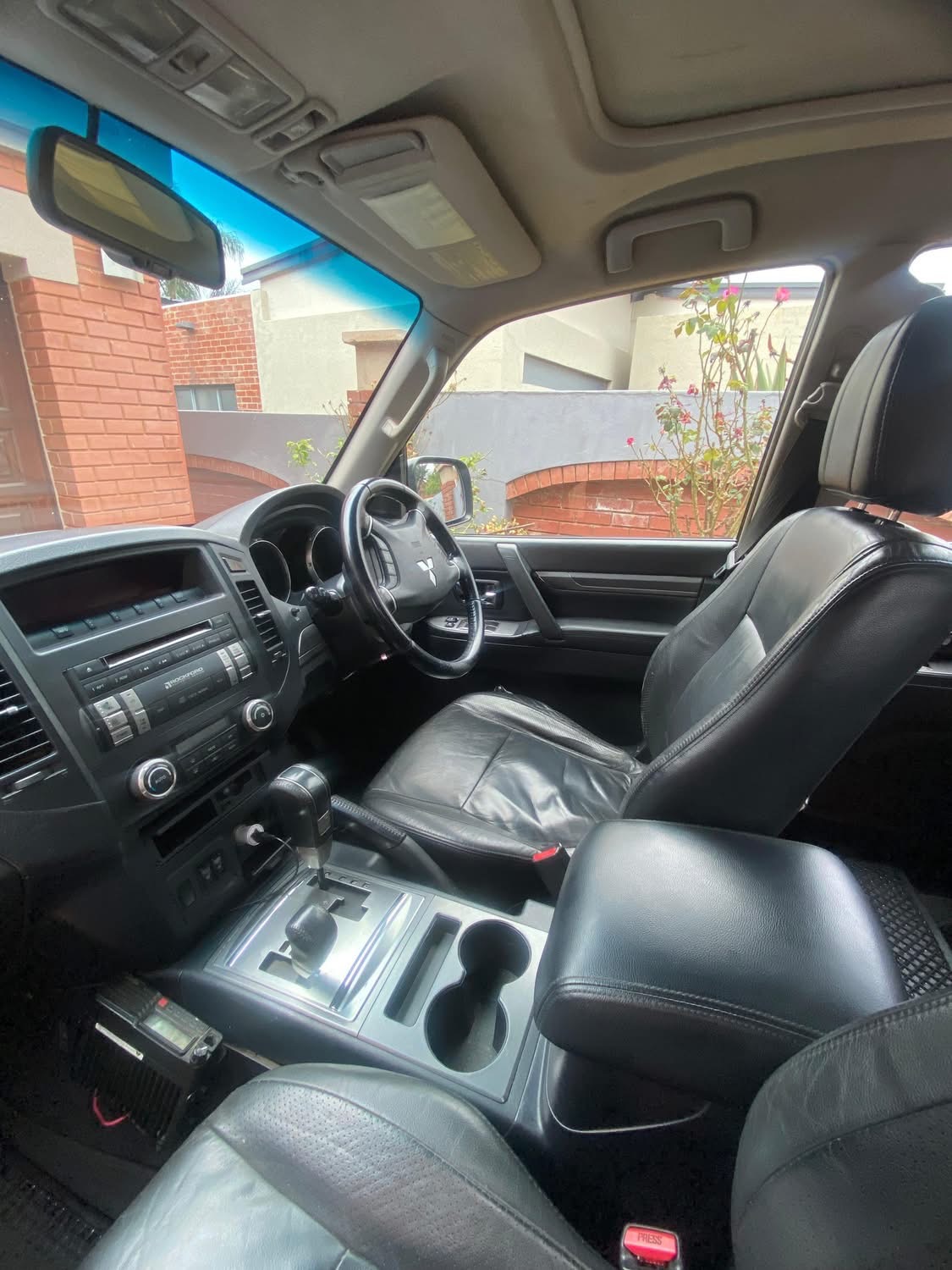 Used 2007 Mitsubishi Pajero 5-door 3.2DI-D GLS Exceed Pajero Legend Limited Edition 100 - Private Seller Used 2007 Mitsubishi Pajero 5-door 3.2DI-D GLS Exceed Pajero Legend Limited Edition 100 - Private Seller
