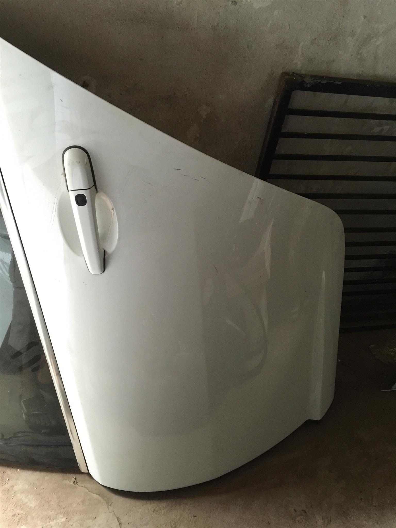 JAGUAR XF FACELIFT AND PRE FACELIFT DOORS AND DOORPADS - Private Seller