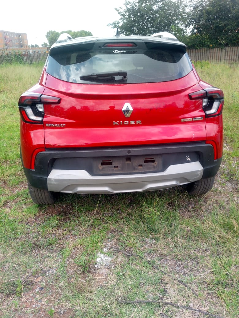 Renault Kiger Stripping - Private Seller Renault Kiger Stripping - Private Seller