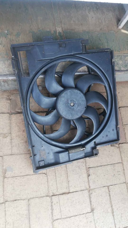 BMW f30 radiator fan - Private Seller BMW f30 radiator fan - Private Seller
