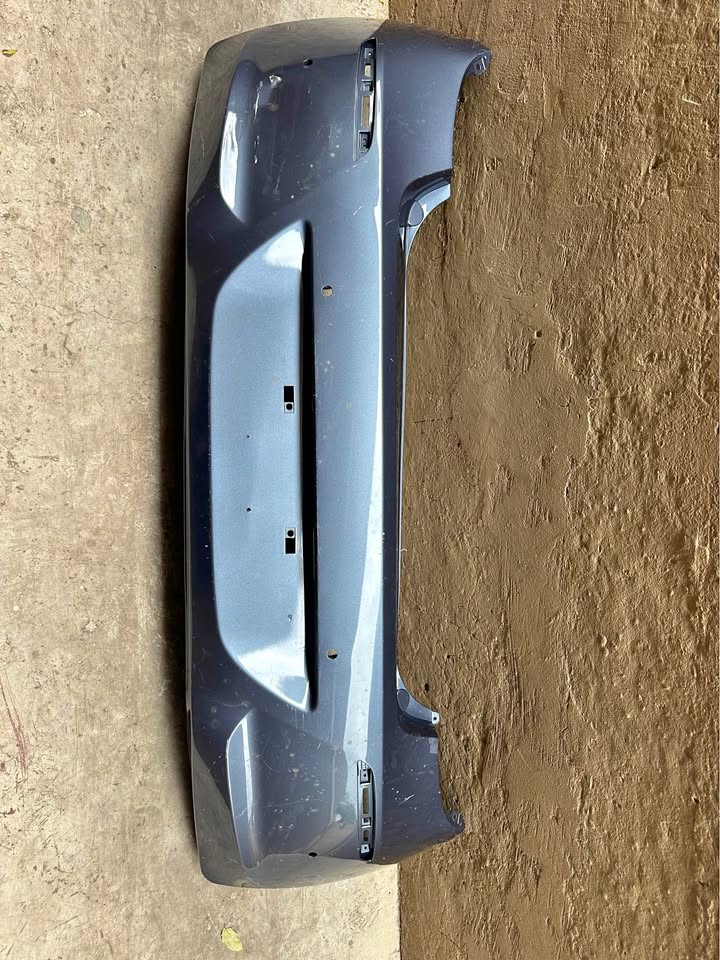 Hyundai i rear bumper with sensor holes - Private Seller Hyundai i rear bumper with sensor holes - Private Seller