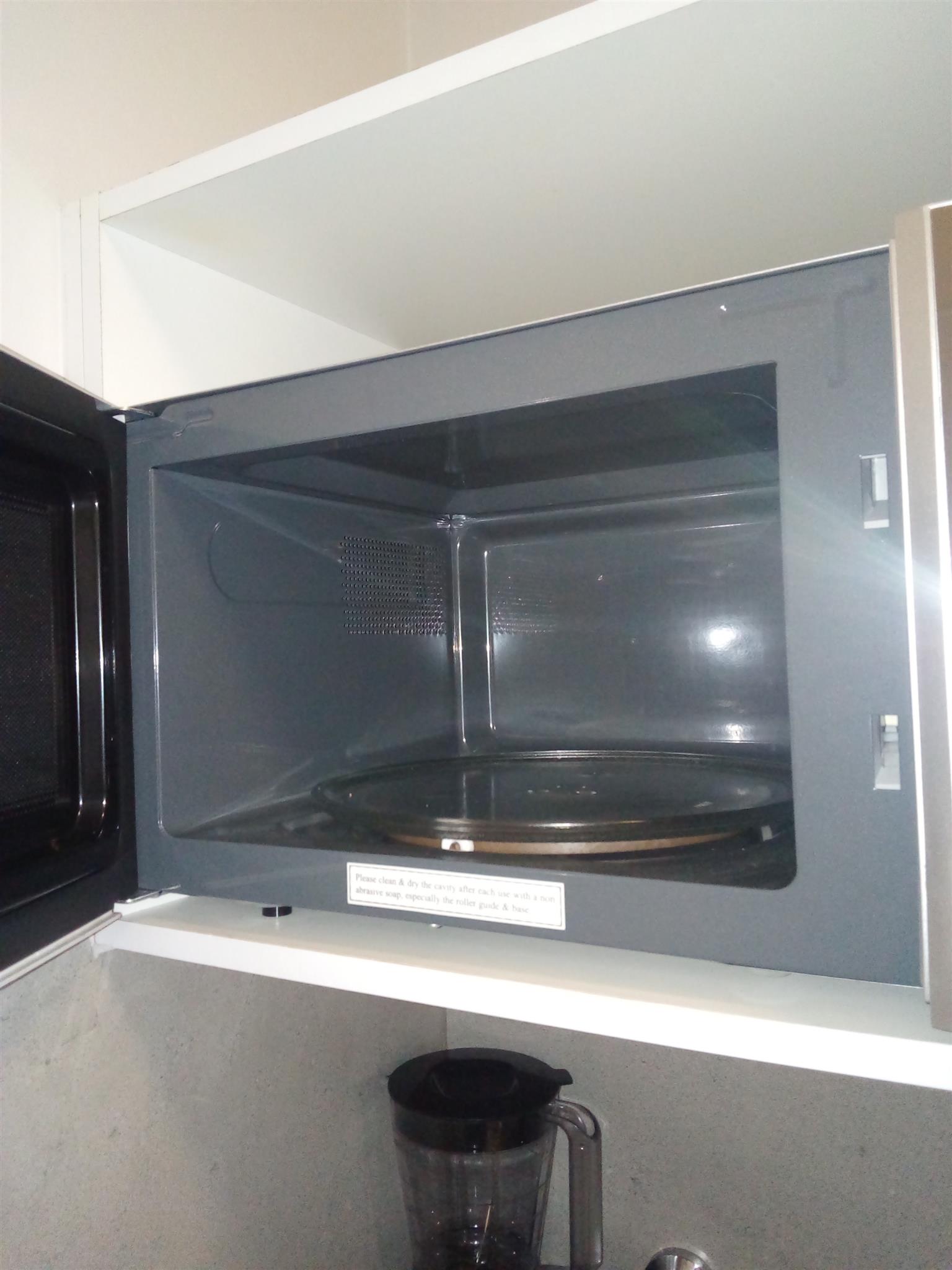 defy 30l mirror glass microwave