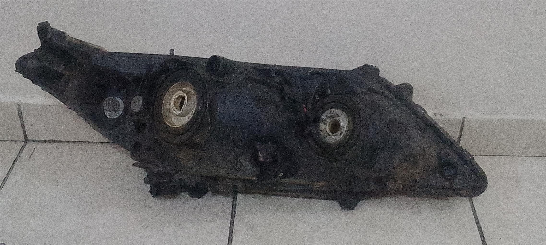 Honda ballade 2015 model left side headlight for sale price - Private Seller