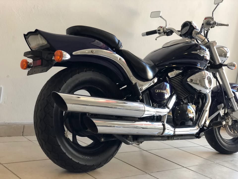 SUZUKI 800 BOULEVARD - Private Seller