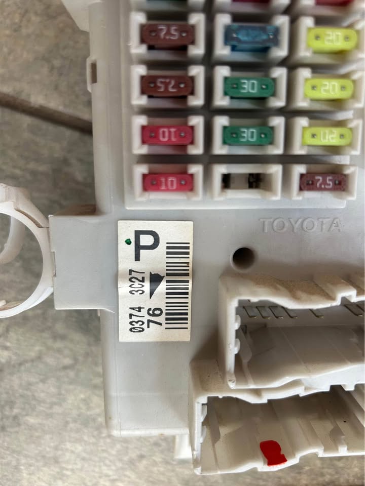 Toyota Prado V6 1GR Lockset For Sale - Private Seller Toyota Prado V6 1GR Lockset For Sale - Private Seller