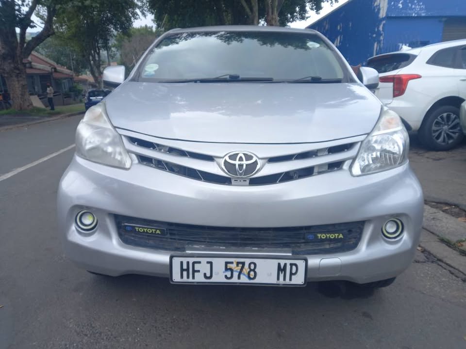 2013 Toyota Avanza 1.5 PETROL, MANUAL, SILVER Color, Mileage