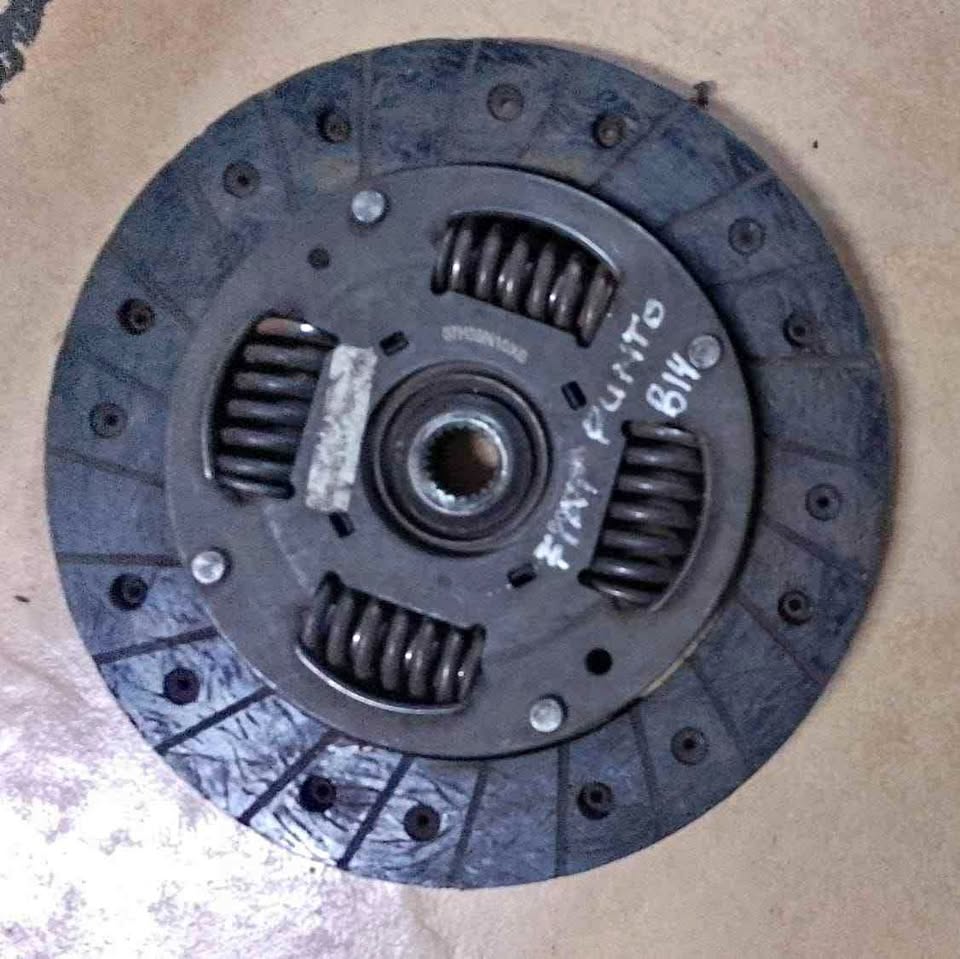 Fiat Punto clutch plate