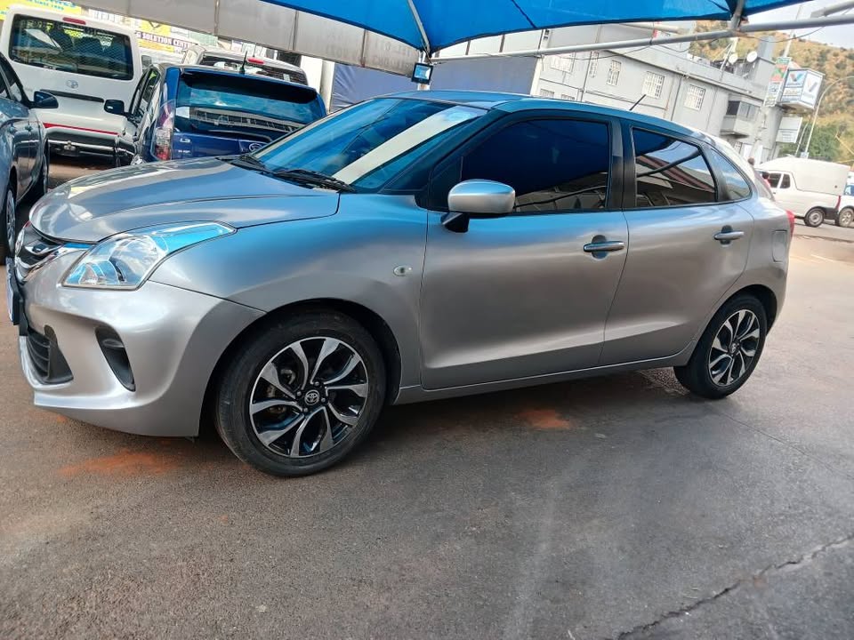 2021 TOYOTA STARLET 1.4  Transmission: Automatic  Mileage: 61000km  Fueltype: Petrol  Grey