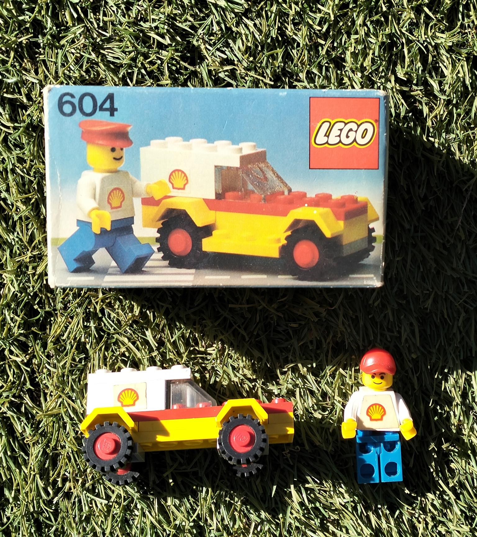 604 - 'Shell Service' Car 1978 VINTAGE LEGO