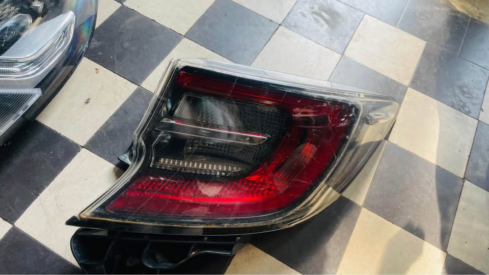 TOYOTA COROLLA XR HATCHBACK TAILLIGHT 2019/21 - Private Seller TOYOTA COROLLA XR HATCHBACK TAILLIGHT 2019/21 - Private Seller