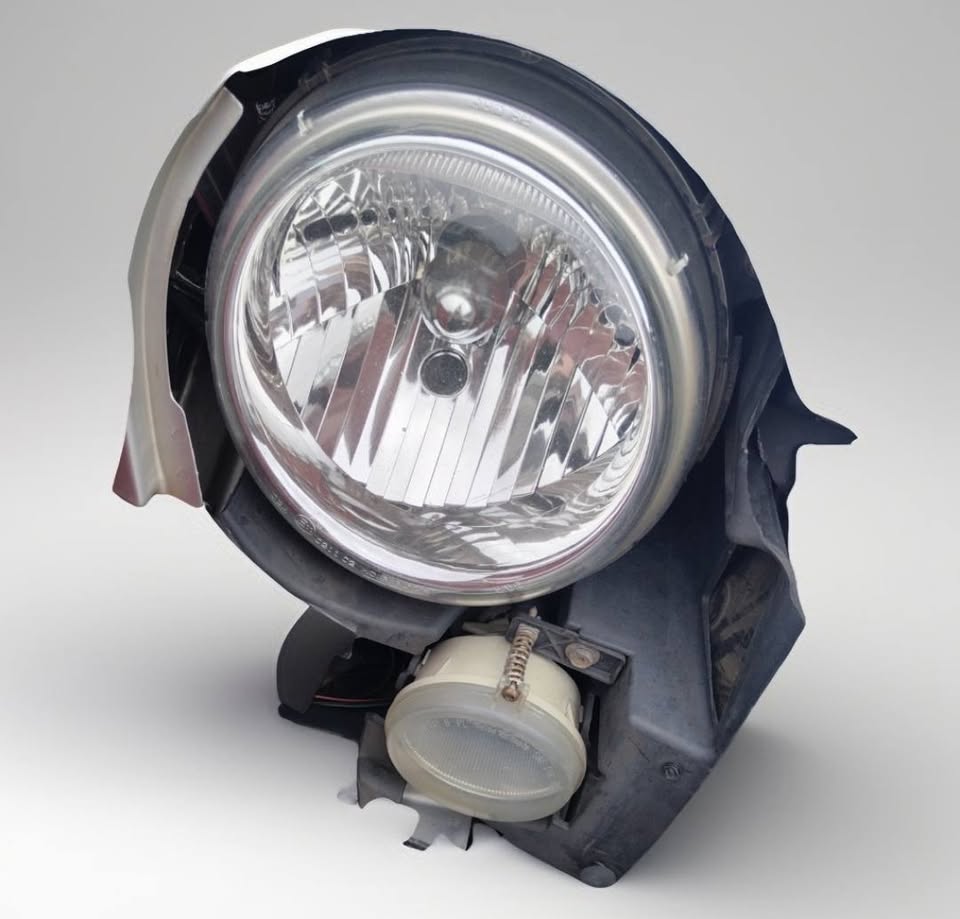 Jeep limited headlights Call or WhatsApp me - Private Seller Jeep limited headlights Call or WhatsApp me - Private Seller