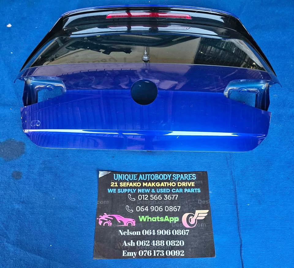 VW Golf 7 R Tailgate - Private Seller VW Golf 7 R Tailgate - Private Seller
