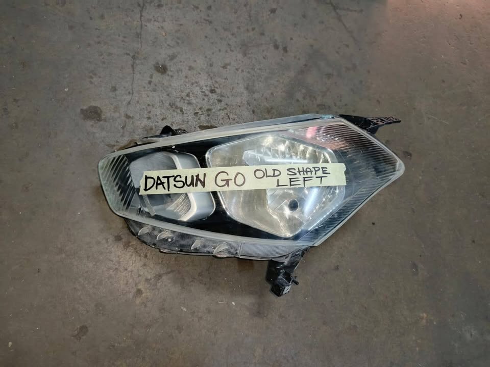 Datsun Go old shape Headlight leftside - Private Seller Datsun Go old shape Headlight leftside - Private Seller