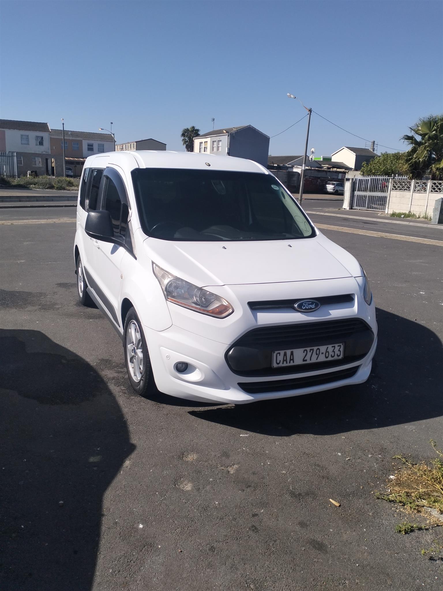 New 2015 Ford Tourneo Connect 1.0T Ambiente - Private Seller New 2015 Ford Tourneo Connect 1.0T Ambiente - Private Seller